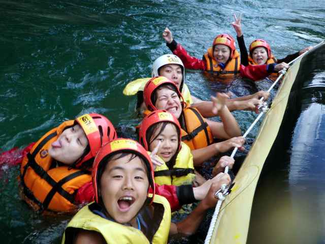 Tokushima family rafting Shikoku