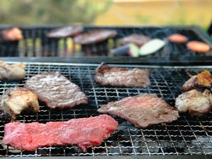 この画像には alt 属性が指定されておらず、ファイル名は BBQ1.jpg です