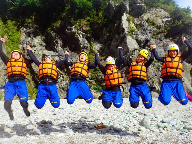 yoshino river rafting