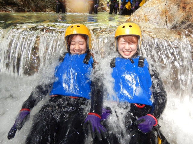 Kids have a smile as BIGSMILE Canyoning.