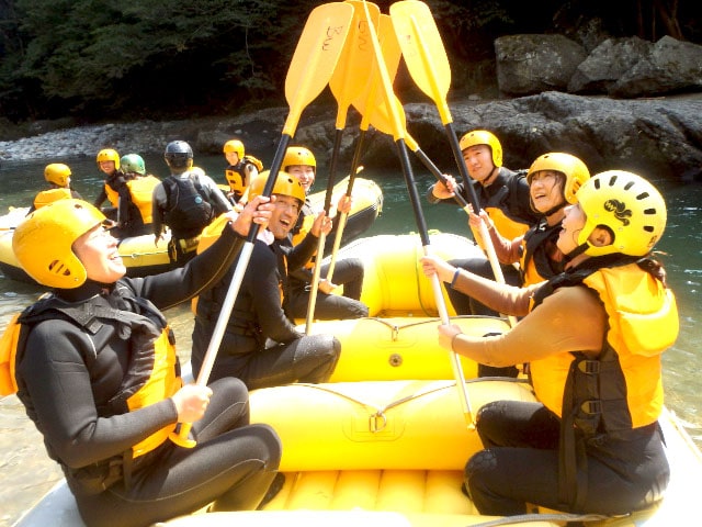 Kids have a smile as BIGSMILE Rafting.