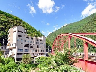 >ホテルまんなか1
