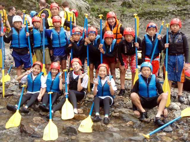 Kochi Yoshino River Family Rafting