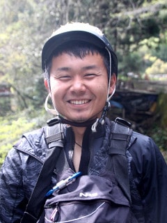 徳島吉野川半日ラフティングガイドユッキー